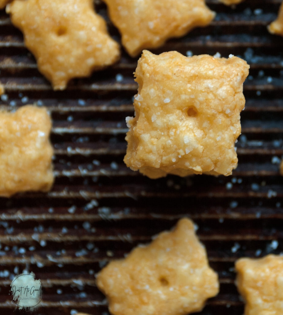 Gluten Free Cheddar Cracker