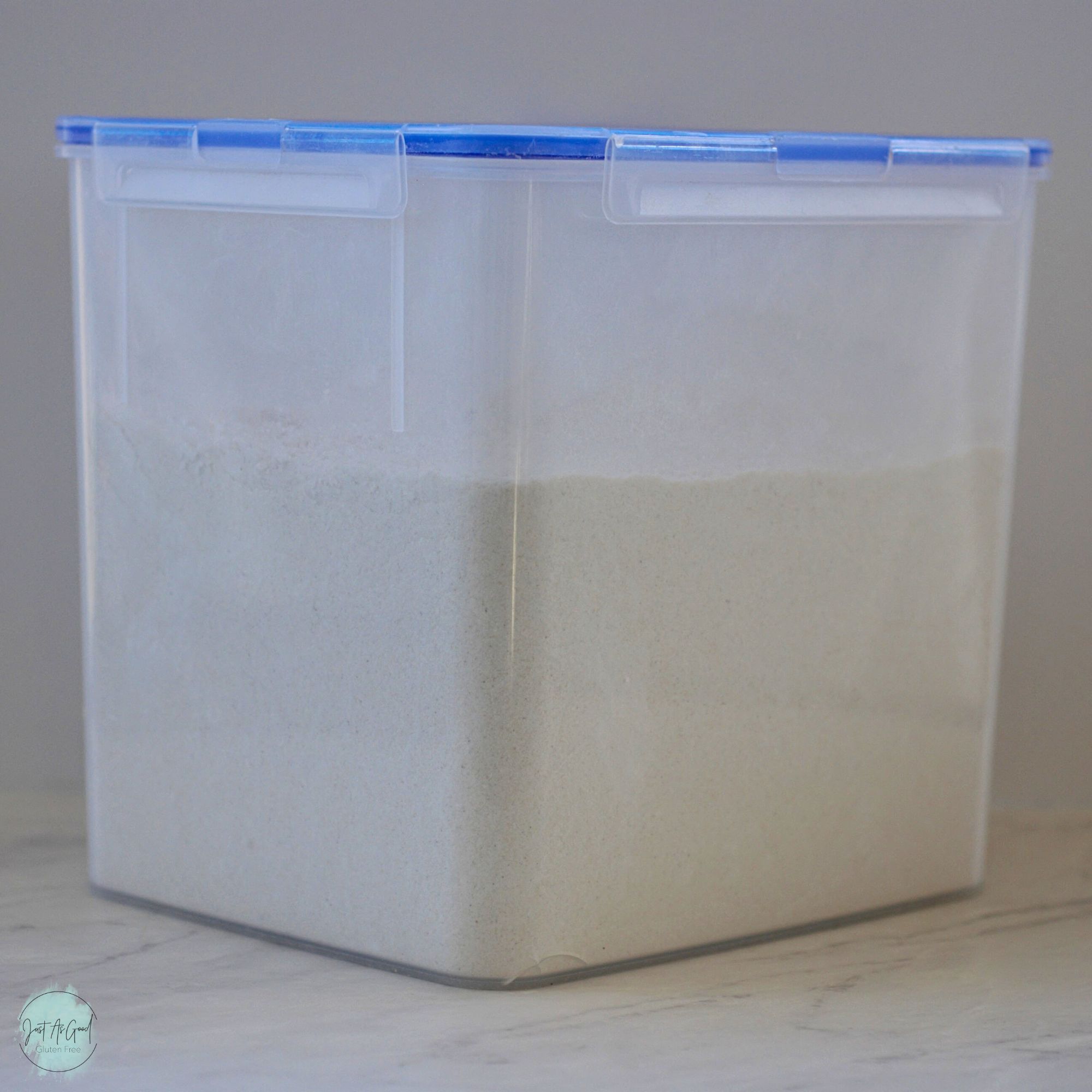40 cup plastic container of gluten free flour blend